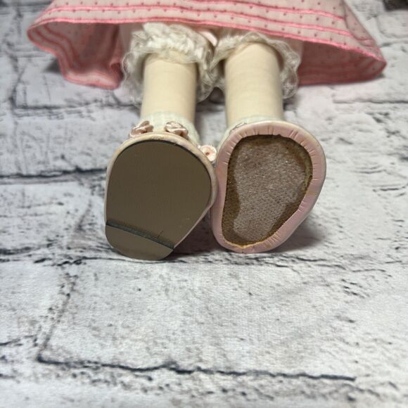 Mary Engelbreit Michaela Cloth Doll Limited Edition 1995 VHTF‎ - Picture 5 of 12